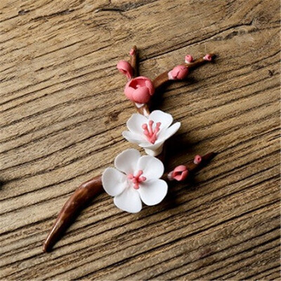 

Hand-painted ceramic flower plum ornaments Creative TV background wall decorations wall pendant home decorations craft