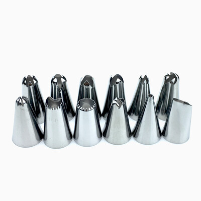 

Cntomlv 14 PcsSet Silicone Icing Piping Cream Pastry Bag 12PCS Stainless Steel Nozzle Pastry Tips Converter DIY Cake Decorating
