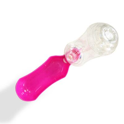 

Happy handsome dog out of the kettle water cup drinking water portable drinking water hanging pet water bottle accompanying cup outdoor supplies 500ml random colors