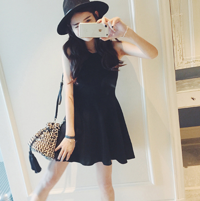 

Lovaru ™The new summer 2015 han edition cultivate one's morality show thin fashion temperament pure color behind fake button sle