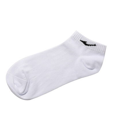 

Hongxing Erke male sweat-absorbent breathable wear-resistant low-top running sports socks 11317212055