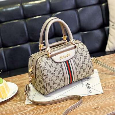 

SGARR High Quality PU Leather Women Crossbody Bags New Fashion Female Small Messenger Bag Luxury Designer Women Shoulder handbags
