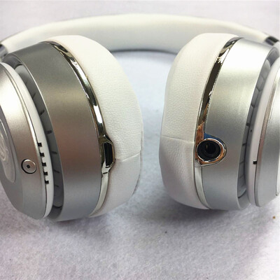 

High Quality 30 Wireless Bluetooth Headphones Newest Stereo Headsets with MIC Retail Box Musician studio Headphones Matte gold