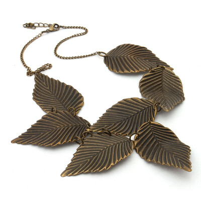 

Women's Necklace Antique Bronze Tone Elegant Vintage Leaves Pendant Chain Good