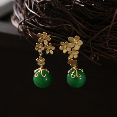 

Plain&simple Designers make natural Dongling jade Sterling Silver Pin 925 Ear Studs Earrings