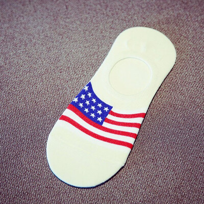 

1 Pair Men&39s Personality Cotton Stripe Anti-Skid Breathable Silicone Invisible Ship Socks
