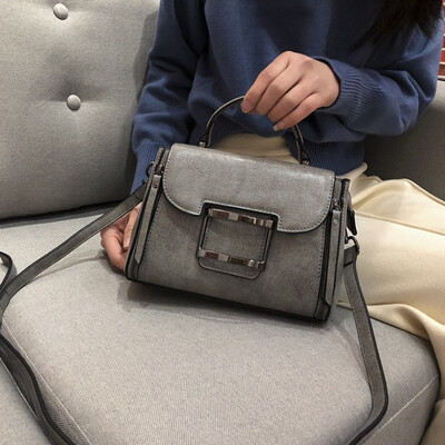 

2018 new leather handbags wholesale oil wax cowhide bag fashion wild handbag