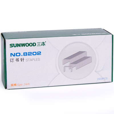 

Miki (Sunwood) 8202 12 # 25 Е. Скобы 2000 / коробка