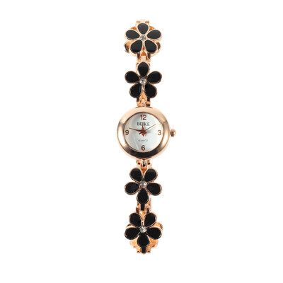 

Korean Fashion Daisies Flower Rose Gold Bracelet Wrist Watch Women Girl gift