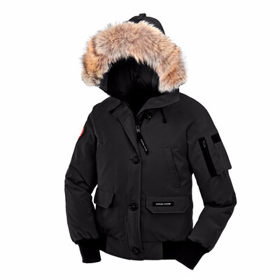 

2018 Overcoat Mens Winter Warm Coat Goose Chilliwack Bomber Goose Down Jacket Bomber Parka Real Coyote Fur Black Label