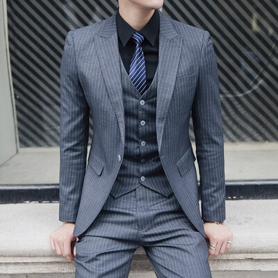 

Mens suit suit three stripes in autumn