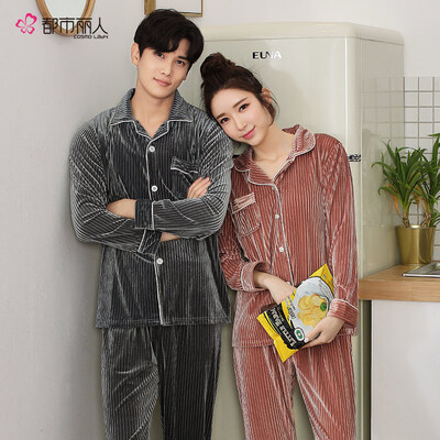 

Cosmo Lady Xing Zhaolin with the same paragraph pajamas autumn&winter long-sleeved home service men&women velvet open a couple suit