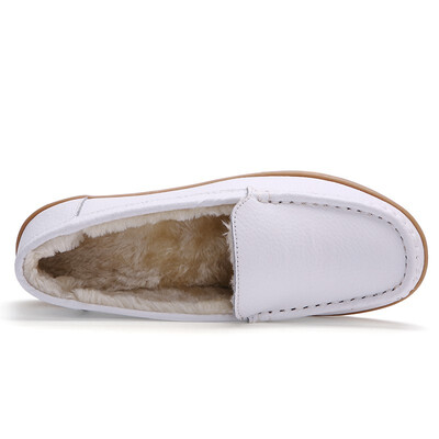 

Winter 2018 plus velvet leather nurse shoes plus cotton casual mother driving flat shoes bean shoes womens non - slip