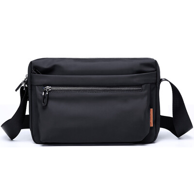 

Golf GOLF Shoulder Bag Mens Nylon Waterproof Messenger Bag Fashion Postman Mens Bag D8BV43871J Black