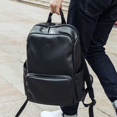 

Golf GOLF Backpack Mens Soft Leather Business Casual Backpack Large Capacity Computer Travel Bag D8BV33942J Black