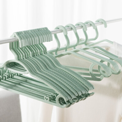 

You Mu multi-function wide shoulder seamless plastic hanger wet&dry magic anti-slip drying rack green 20 sticks