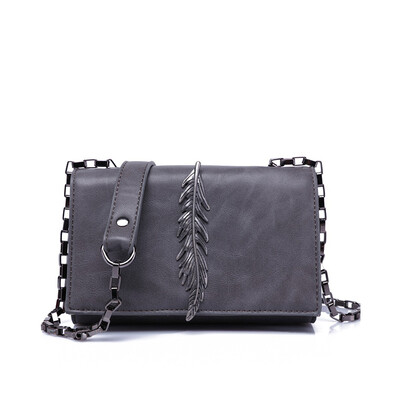 

2016 new leaves decorative handbags women PU leather shoulder messenger bag retro chain clutch bag small bag