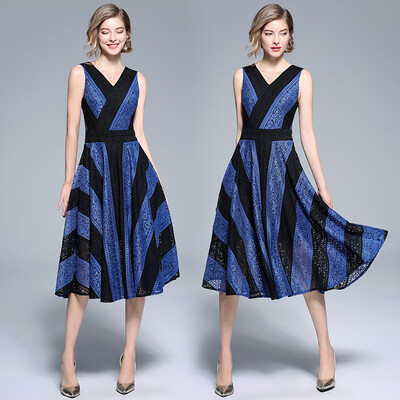 

V-neck lace stitching dress female summer dress 2018 new temperament sleeveless hit color stripes