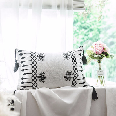 

New Nordic Black White Knitted Blanket Throw Plaids Knit Blankets Bedding Sofa Cover Same Style Cushion Cover Pillow Cover Set