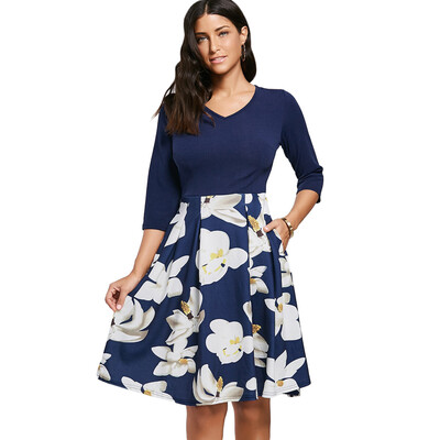 

Floral Print Fit&Flare Dress with Pockets