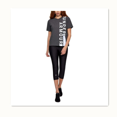 

Round neck short sleeve sweatshirt