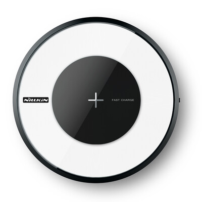 

NILLKIN Magic Disk 4 Fast Wireless Charger Strong Compatibility Intelligent Chip Security Protection LED Lights Wireless Charger F
