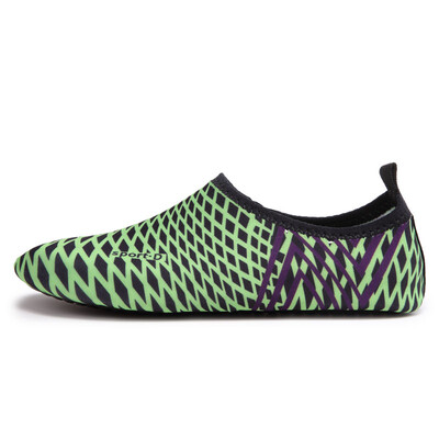 

2018 Men Woman Quick-Drying Aqua Shoes Summer Outdoor Wading Shoes Swimming Slipper On Surf Beach Skin Sock Striped Water Shoes