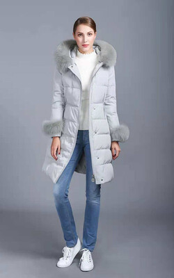 

Winter new down jacket womens long section Korean version of the thick hooded jacket womens clothing