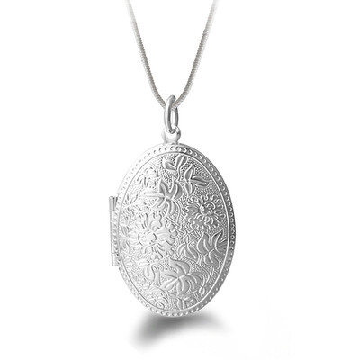 

MyMei Stylish Silver Plated Carving Flower Photo Locket Pendant Chain Necklace Jewelry
