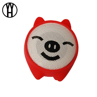 

WH New pig bluetooth speaker cartoon doll mini subwoofer TWS serial pair box