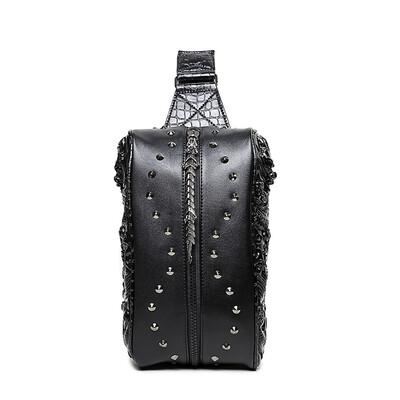 

2018 new 3D dragon chest bag mens shoulder bag Messenger rivet mens bag