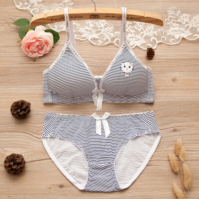 

LAXJOY Langyue 2018 bra set triangle cup small chest cute sexy girl high school development period underwear bra LNWXT189403 dark blue 3475