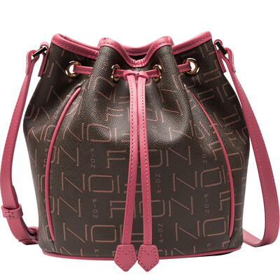 

FION) Women's PVC classic printing handbags fashion pumping belt buckets leisure Messenger bag shoulder bag package FPLL / PBRRD / AT019 brown / red