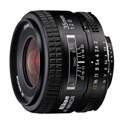

Nikon (Nikon) AF 35mm F / 2D AF.