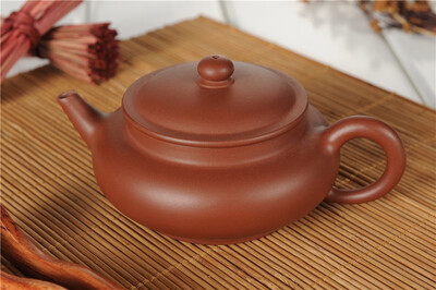 

Pan Hu * Handmade Yixing Zisha Zhuni Clay Teapot 110ml