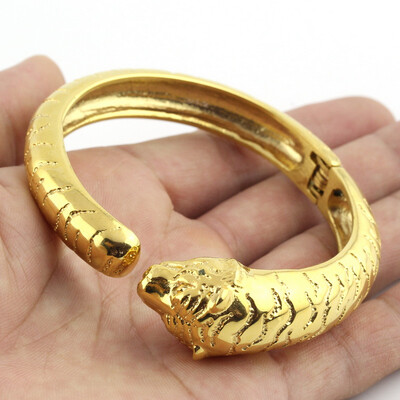 

trendy bangle jewelry Vintage biker rock gold plated dog Charm Bracelets Bangles For Women & men Jewellery