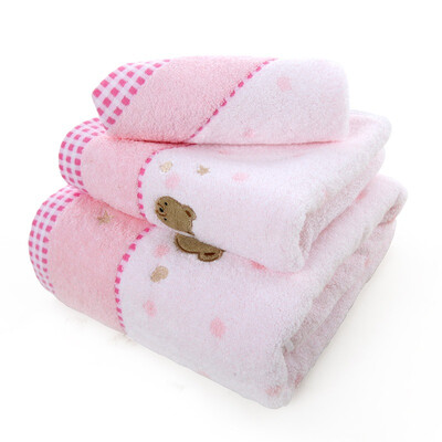 

King number of home textiles twist bear embroidery 3166 cotton towel square towel combination of pink