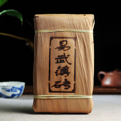 

Dr. Pu'er Tea Yunnan Yiwu Mountian Puer Puerh Pu-erh Thin Tea Brick 2015 Raw