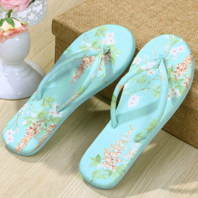 

Mercury Home Textiles MERCURY Shapes slippers anti-skid clip Venetian garden printing clip foot female slippers 38-39 yards