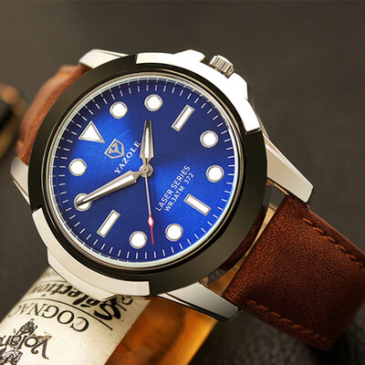 

Ya Zhuo Lun business watches 2017 spring new non-mechanical men's sports watch luminous green YZL0573TH-4