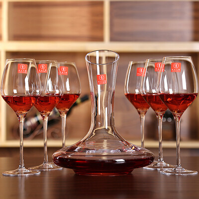 

Jingdong Supermarket] handmade home artificial blown crystal red wine glass set with a set of six goblets 1 a refreshing drink gift 1 wine plug wine knife cup brush