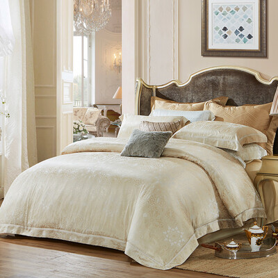 

LUOLAI pure silk cotton four-piece set 220250 gold