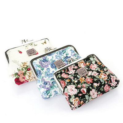 

Just Star 110001 Floral Coin Purse Random Color