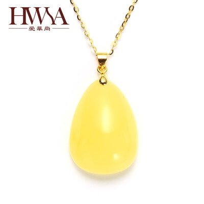 

Ai Hua Shang HWSA with amber amber pendant with certificate