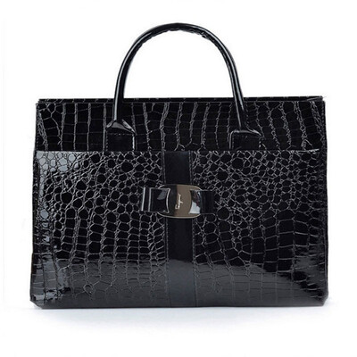 

Retro bag crocodile pattern shoulder bag as gift for women