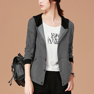 

City plus CITYPLUS 2017 autumn new women&39s art wild hooded stripes were thin baseball clothing short jacket CWWT178150 black&white