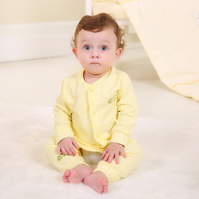 

Beibei Yi Bornbay suit spring&autumn men&women baby clothes baby clothes cotton comfortable open crotch suit BB815 beige 90