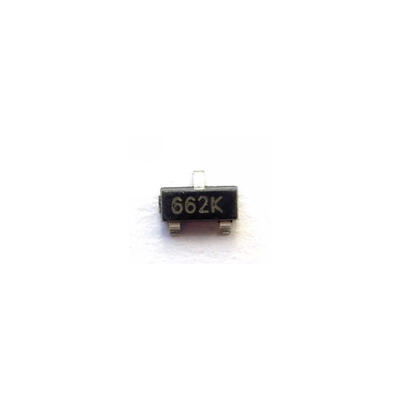 

SOT-23 XC6206P332MR 662K 33V05A