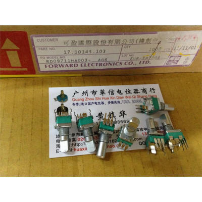 

09 single-joint vertical potentiometer B10K with the midpoint of the handle length 15FMM