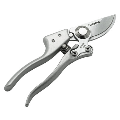 

Takama garden scissors branches shears fruit branch shears pruning shears flower cut scissors wood scissors SK5 steel knife 604008